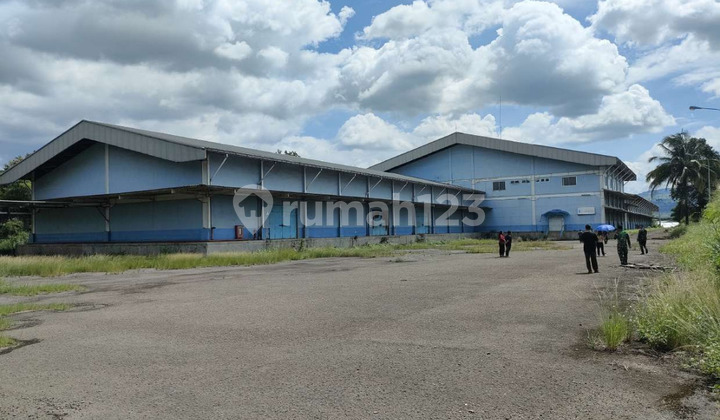 Factory for sale on Jl. Jembatan Hitam, Sukaraja, Bogor Regency.
