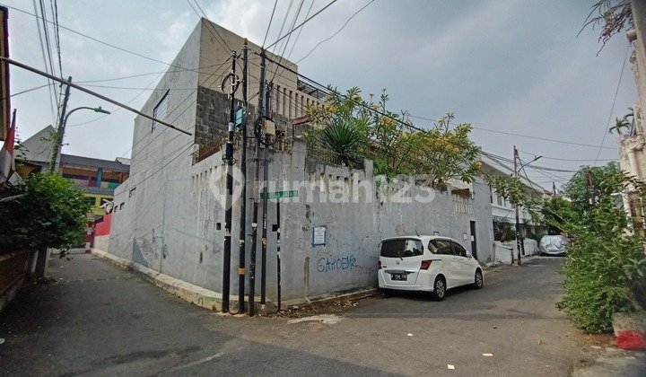 Cheap House for Sale in Rawamangun, East Jakarta 2