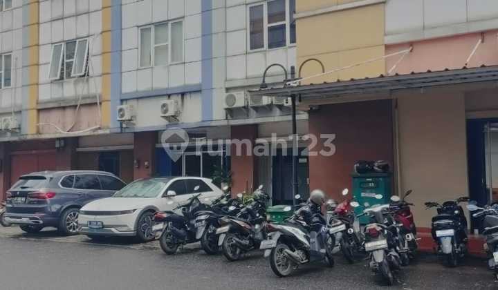 Shophouse for Sale in Golden Boulevard Complex, BSD City, Serpong 2