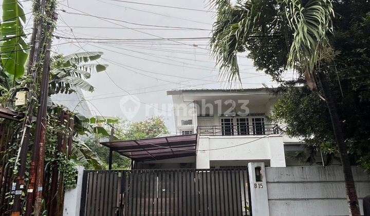 Rumah Manis Dikomplek Bri Blok B Persil No 15A Meruya Kembangan Jakarta Barat