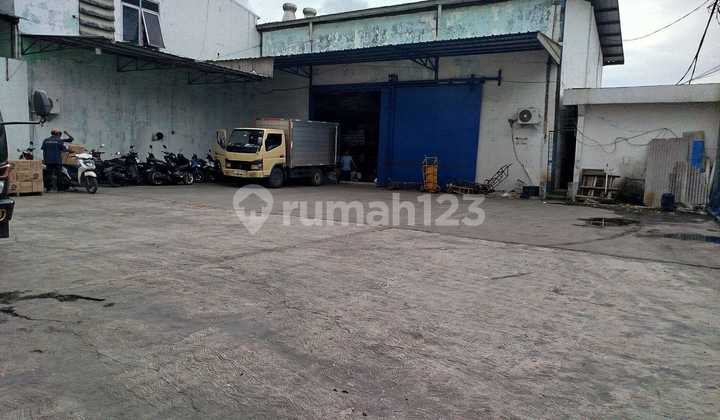 Sebuah Gudang Yang Setrategis Dijln H Jaung No 5 Jurumudi Benda Kota Tangerang Sebuah Gudang Yang Setrategis Dijln H Jaung No 5 Jurumudi Benda Kota Tangerang
