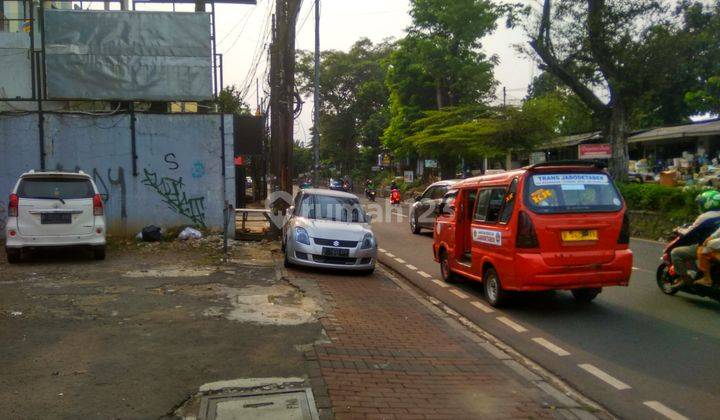 Ruko 3 lantai dijual murah ,deket asrama haji ,deket pasar pondok gede ,deket terminal pondok gede pokoknya setrategis 4