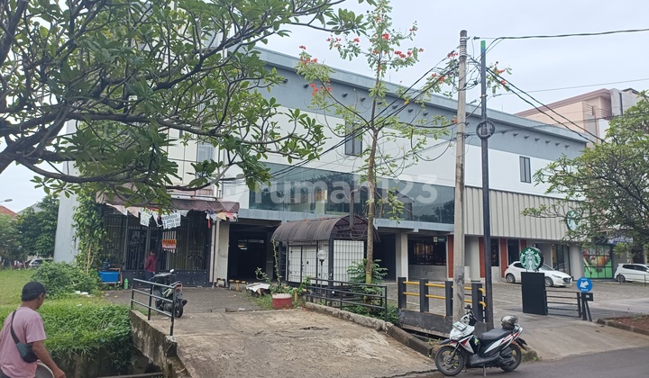 Rukan 2 lantai dekat Gereja dn ruko 4