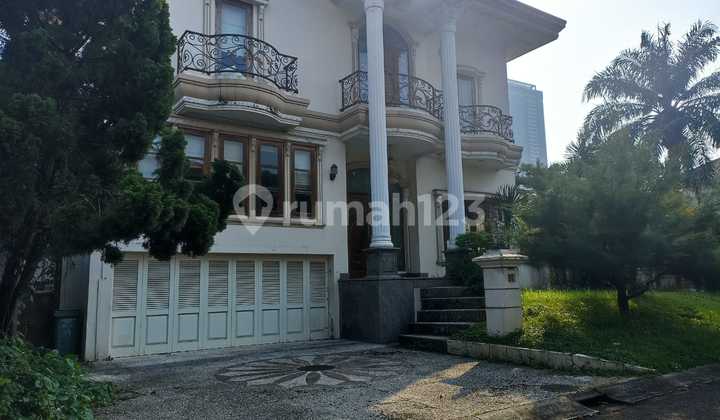 Rumah cantik di lippo karawaci cluster taman Befetly 2
