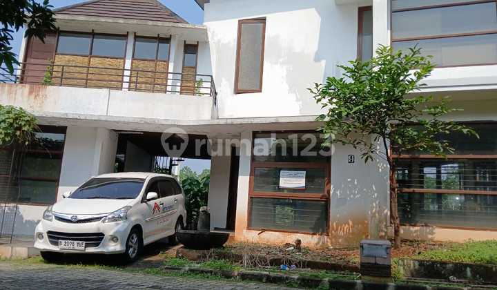 Strategic Villa Ciurendeu Disputed in South Tangerang, Banten Strategic Villa Ciurendeu Disputed in South Tangerang, Banten