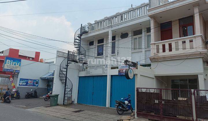 Rumah Kantor Yang Masih Bagus Dijalan  Pakis Raya ,Pekayon Jaya 2