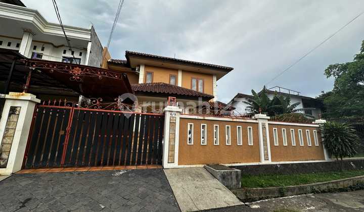 Rumah Bagus Diperkavlingan Meruya Ilir Blo6 No 8,kembangan. Jakarta Barat