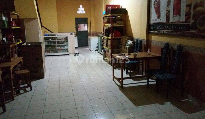 Dijual ruko 3 lantai siap pakai  2