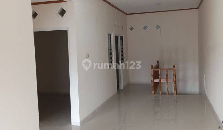 Dijual Rumah 2 lt Villa Melati Mas Siap Huni  1