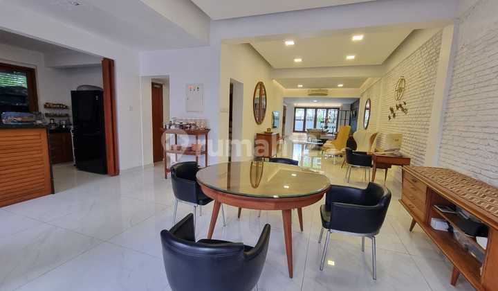 Beautiful House South Jakarta 2