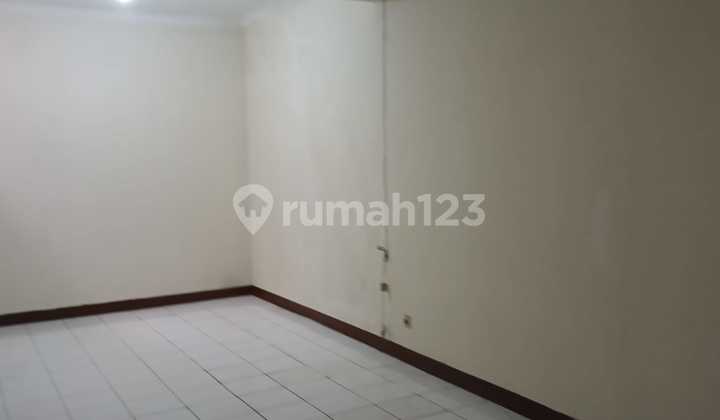 Dijual Rumah PURI INDAH , Rumah Lama dan Terawat 2