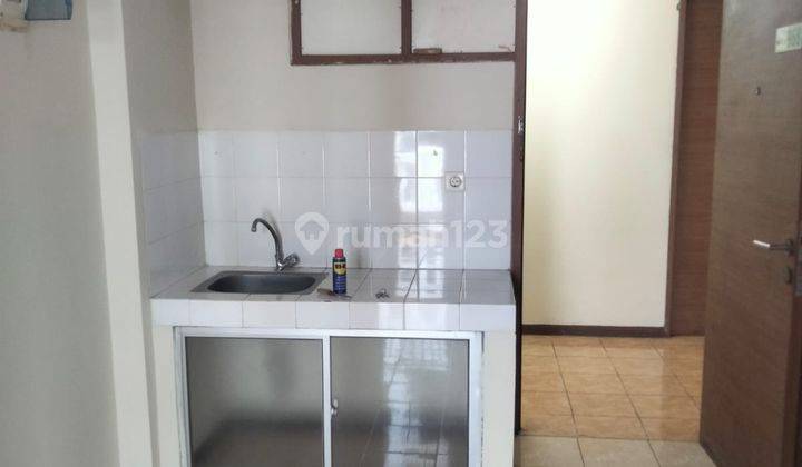 Di Jual Apartemen Green Park View Unfurnished 2BR Daamogot 1