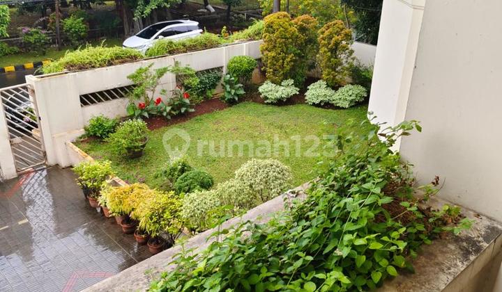 Rumah Multifungsi di Kedoya Siap Huni dan Jalan Lebar Rumah Multifungsi di Kedoya Siap Huni dan Jalan Lebar