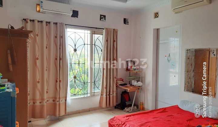 Rumah Komersil Lokasi Bagus 2