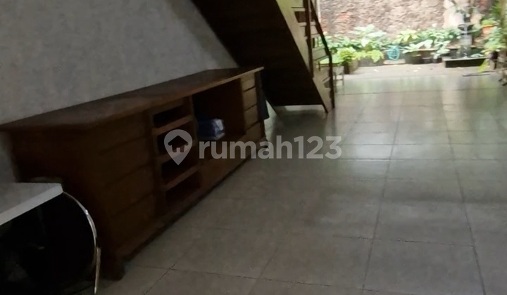 Affordable Price Commercial House Puri Indah