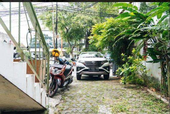 Di Jual Cepat Ruko Gandeng 3 Di Jl Wahid Hasyim Tanah Abang-Menteng Jakarta Pusat 5
