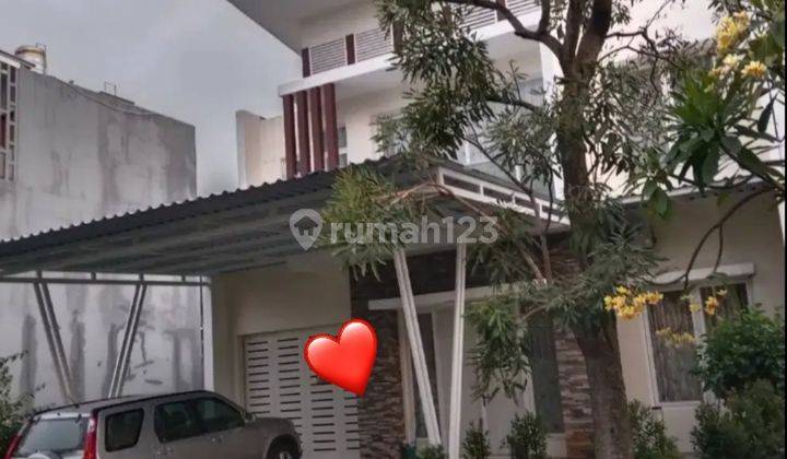 Di Jual Rumah Siap Huni Murah 2 lantai Di Modernland cluster Laveletta Tangerang 2