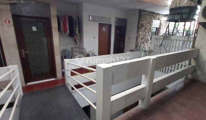 Dijual Kos Kosan di Jalan Mampang. 1