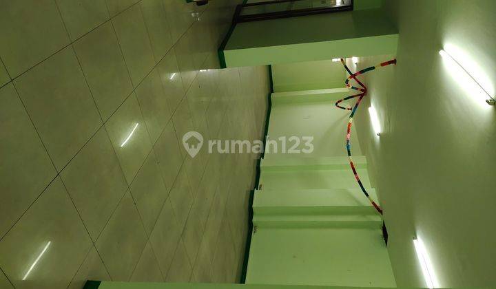 Ruko 3 Gandeng di Cideng Barat, Jakarta Pusat 2