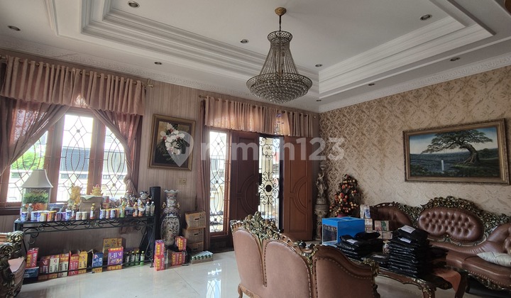 Luxury Good Ready-to-Live 2-Storey House with SHM Hook in Citra Garden 2, Kalideres, West Jakarta 2