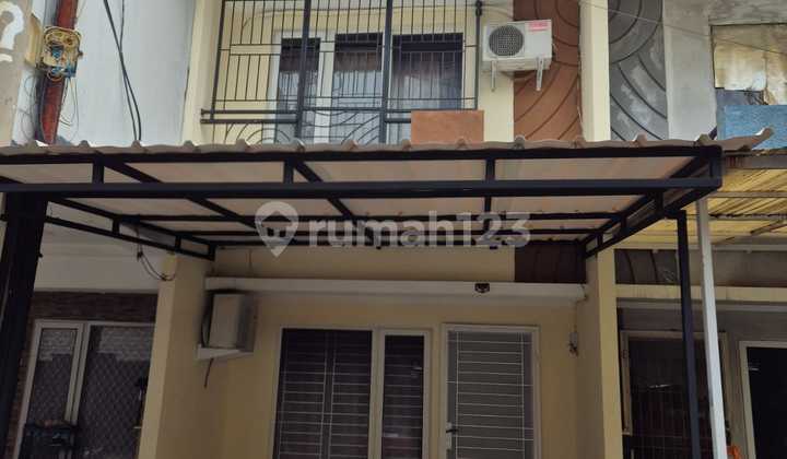 Rumah Rapi dan Siap Huni di Golden Palm Kalideres Jakarta Barat