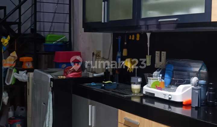 Di jual Rumah di metro Marina ancol 2