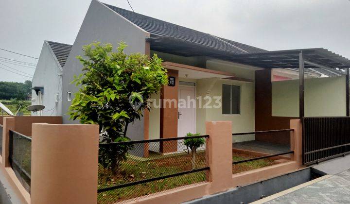 Rumah Cantik Minimalis ada Lapangan Bolanya Cileungsi, Bogor  1
