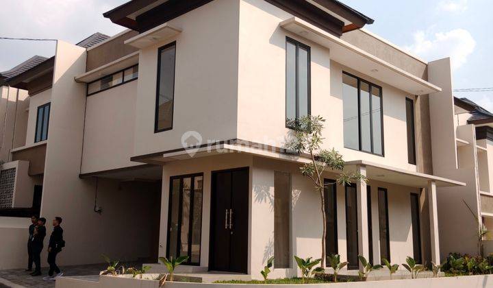 Rumah 2 Lantai di Cipayung Dekat Area Perkantoran Jakarta Timur 1