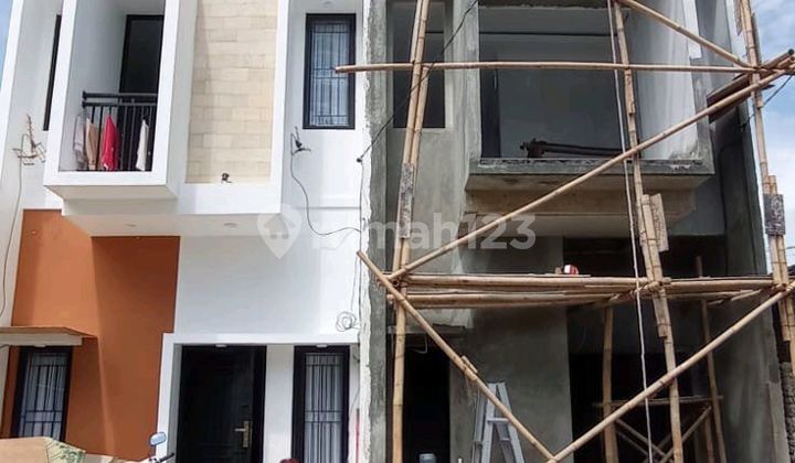 Rumah Baru 2 Lantai Cluster Pinggir Jalan Raya Cilangkap 1