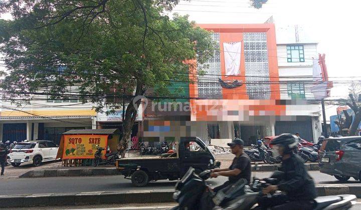 Ruko 3 Lantai Jalan Raya Ciledug Parkir Luas  1