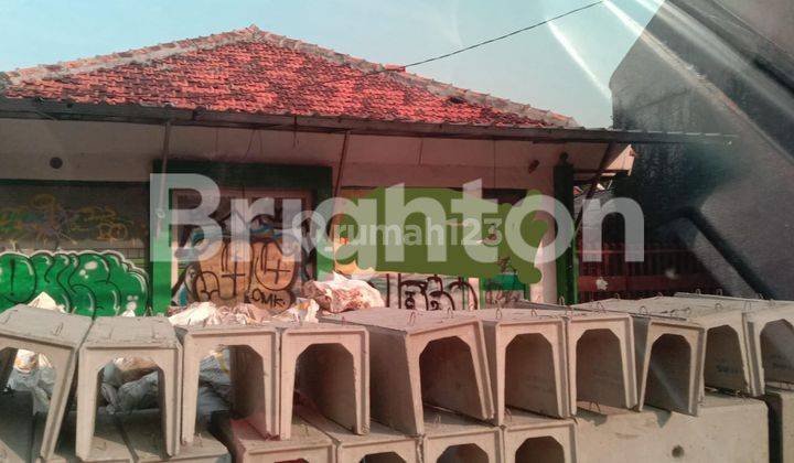 RUMAH Luas di jalan raya Dewi Sartika DI JAKARTA TIMUR 3