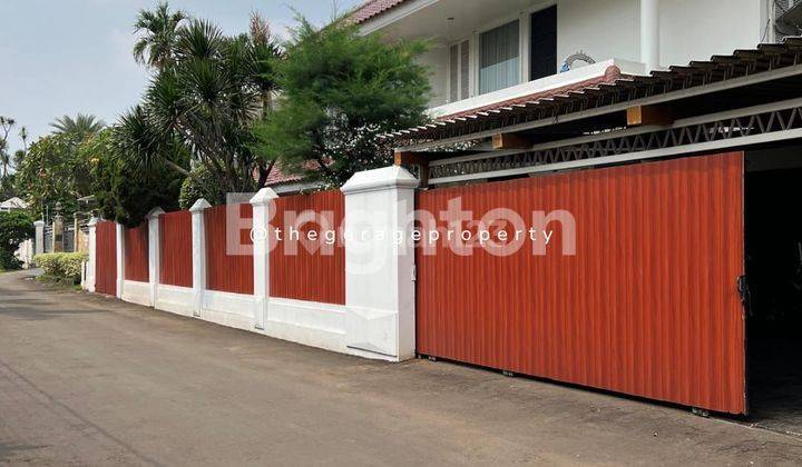 Rumah 2 lantai Permata  Hijau Kebayoran Lama Jakarta Selatan  1