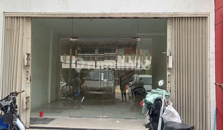 3-Storey Shop House Bintaro Sector 9 South Tangerang 2