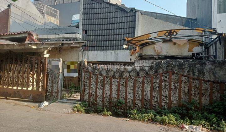 Dijual Rumah Tua Hitung Tanah di Taman Ratu, Jakarta Barat 1