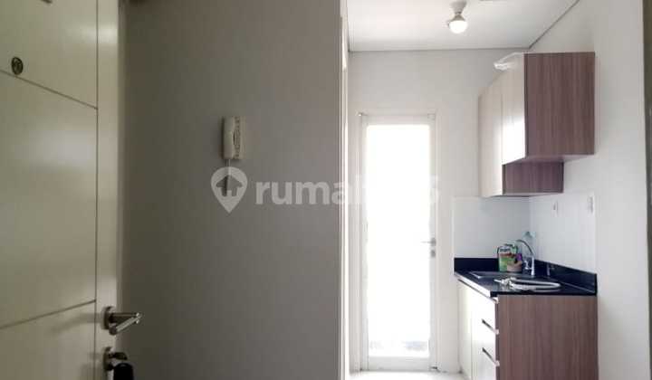 For Sale Madison Park Apartment 1BR Unfurnished Nice