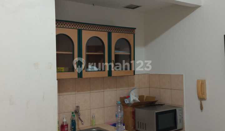 Apartment 1 BR Semi Furnished