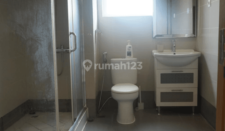 Disewa Apartemen Maqna Full Furnish, Kebon Jeruk Jakarta Barat 4