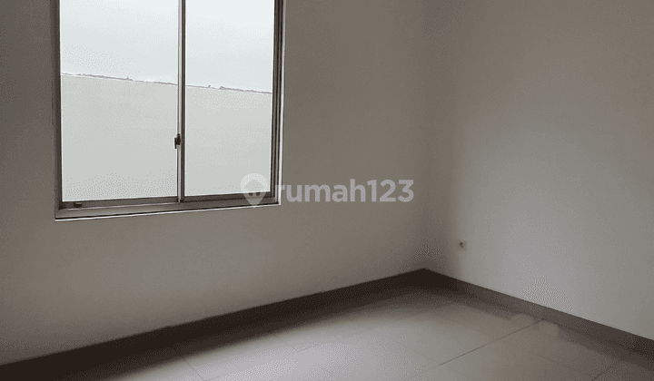 Disewakan Cepat Rumah Baru Siap Huni di Pik 2, Kosambi, Tangerang 3