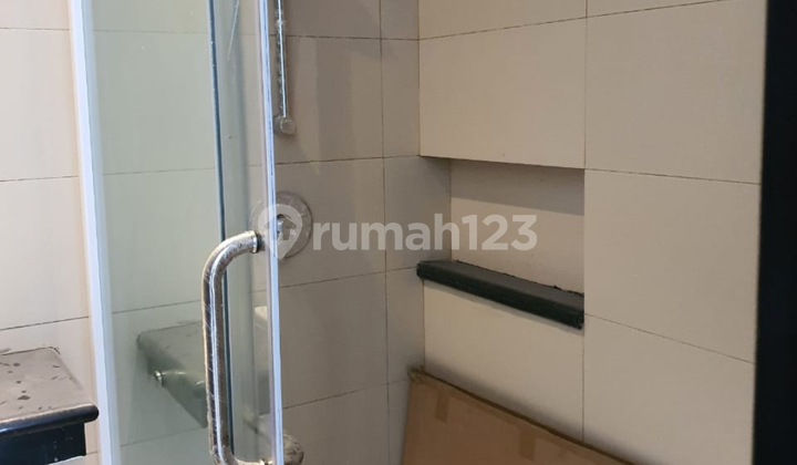 Disewakan Cepat Rumah Hoek 2 Lantai Baru Pik 2 Kosambi, Tangerang 5