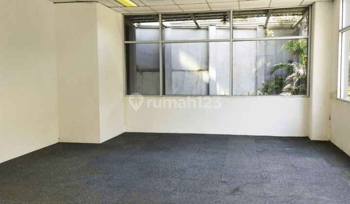 Disewakan Office Space Siap Pakai, di Mampang, Jakarta Selatan 1