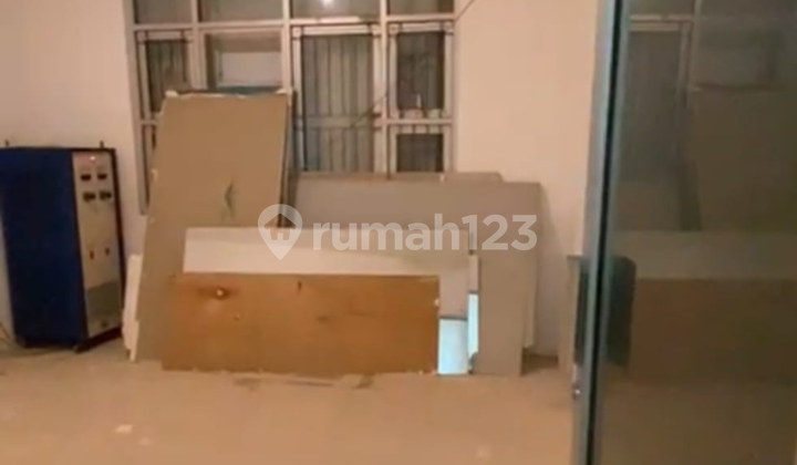 Disewakan Ruang Usaha Strategis Lt 2 Dan 3 Tebet, Jakarta Selatan 4