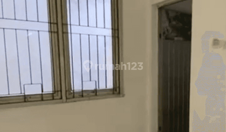 Disewakan Ruang Usaha Strategis Lt 2 Dan 3 Tebet, Jakarta Selatan 6