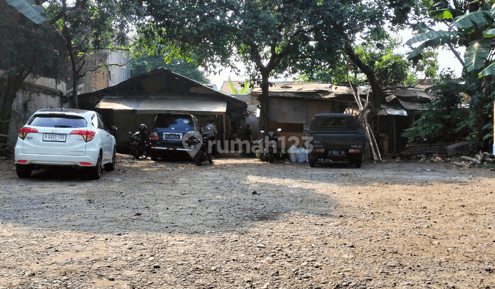 Disewakan Kavling Lokasi Strategis, Kebon Jeruk, Jakarta Barat 2