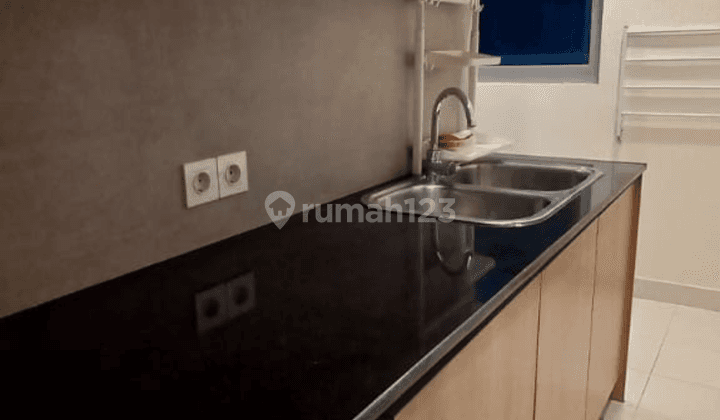 Disewakan 3br Apartemen Windsor Siap Huni, Puri, Jakarta Barat 1