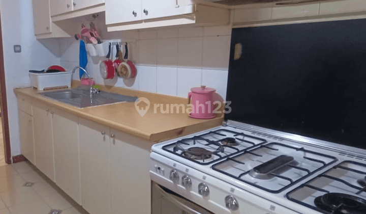 Dijual Apartemen Taman Anggrek Tower 8, Siap Huni, Jakarta Barat 2