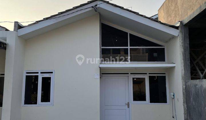 Rumah di Bandung SHM Cicilan Tanpa Bunga Dekat Pintu Tol Buahbatu 1