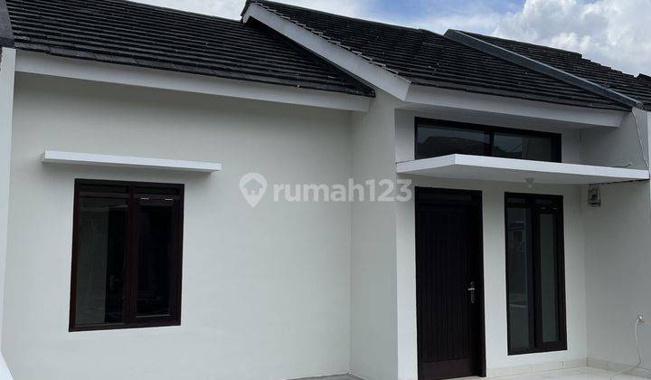 Rumah Baru Minimalis Modern di Bojongsoang SHM Free Desain  7