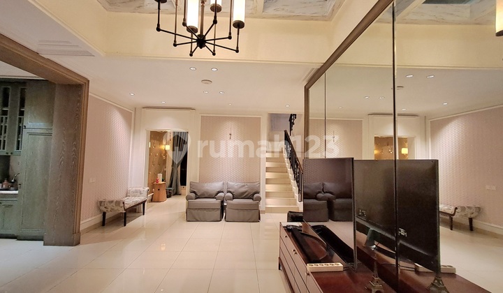 Cluster Emerald PHG Gading Serpong Tangerang Tinggal Bawa Koper