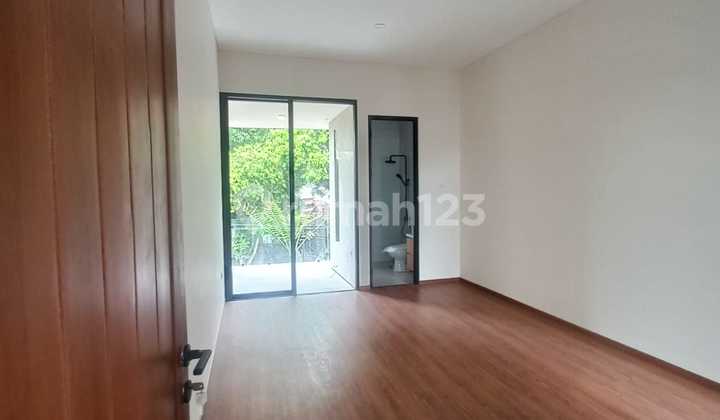 Rumah Semi Furnished Anggrek Loka BSD City