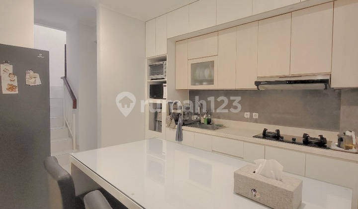 Carillo Residence Gading Serpong Cluster 2